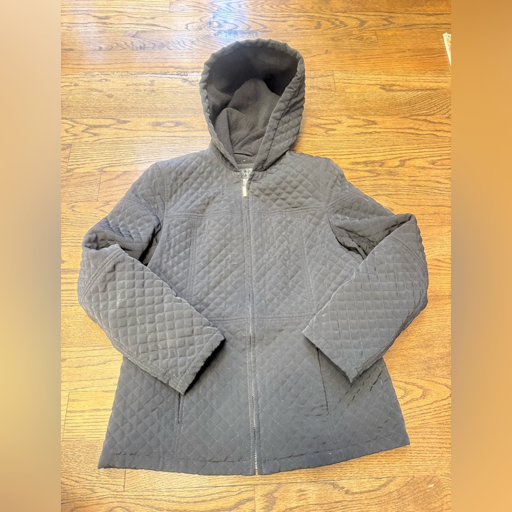 Braetan Black Quilted Hooded Jacket Fleece Lined Zip Front Belted Back Women’s M